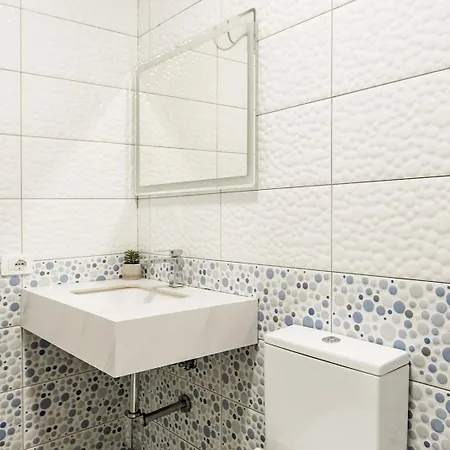 My 2br At New Bazaar - Center Tirana