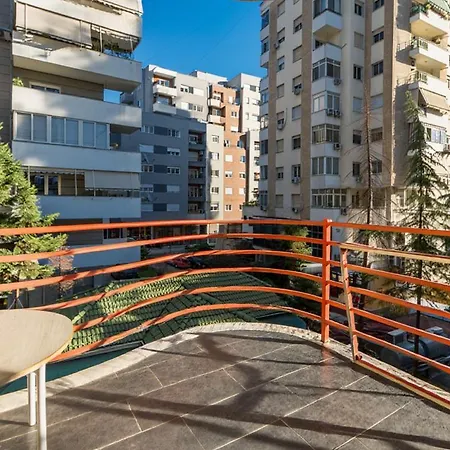 Apartament Enjoy 2br At New Bazaar - Center Tirana