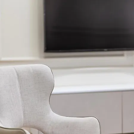 Enjoy 2br At New Bazaar - Center Apartament Tirana